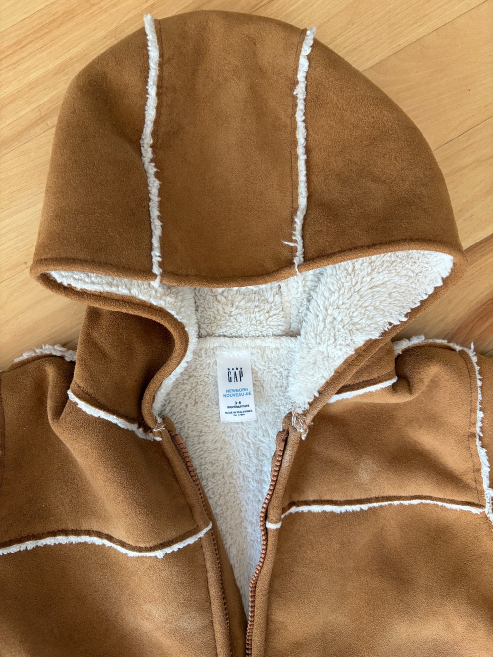 GAP Kids Tan Faux-Suede Hooded Puffer with Cream Sherpa Trim 3-6M, fits very big